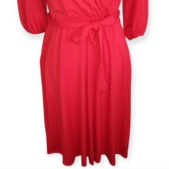 DRAPER JAMES RSVP™ TIE-FRONT FIT & FLARE DRESS RED SZ.S EUC. - Picture 4 of 9